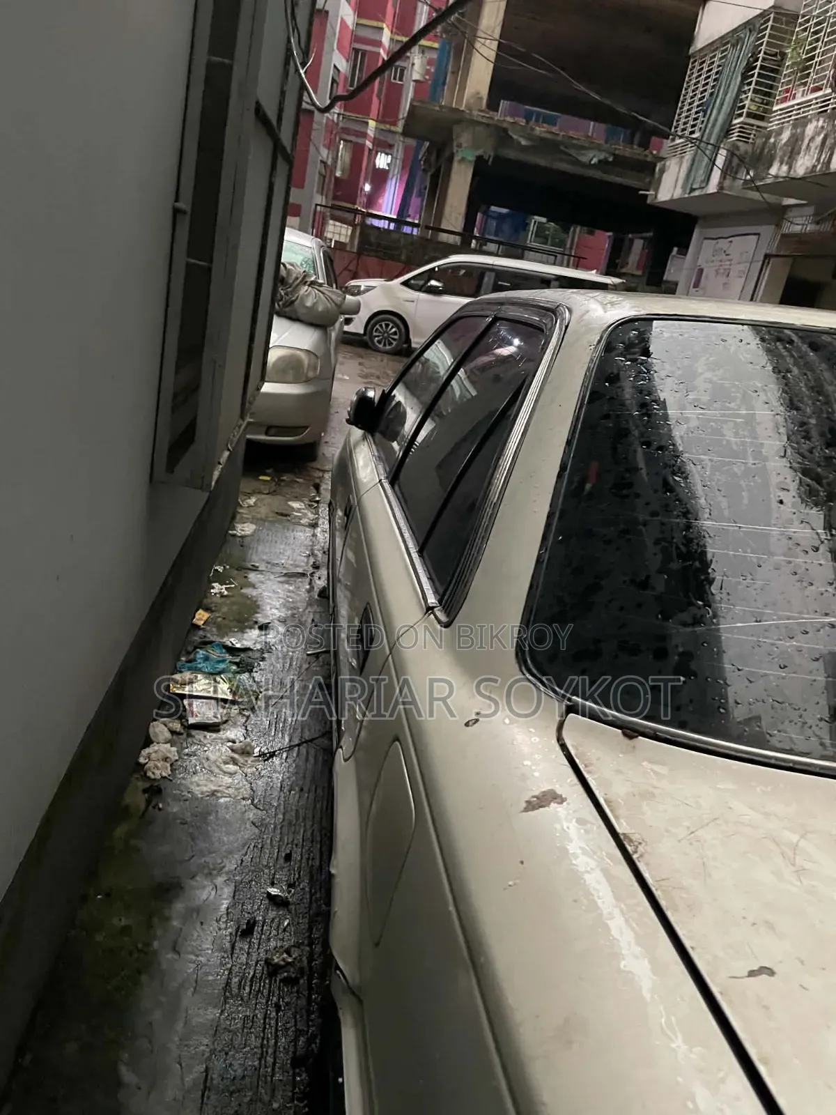 Toyota Corolla 1998 White