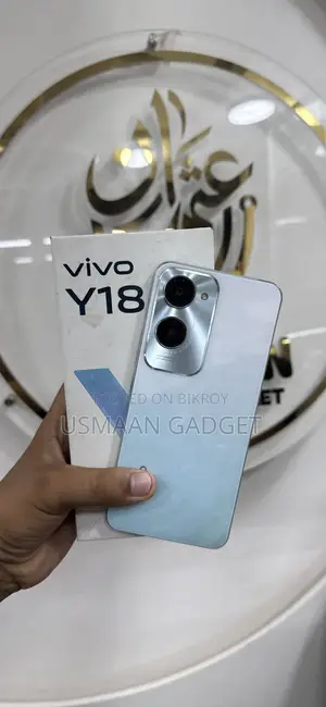 Vivo Y18 128 GB Blue