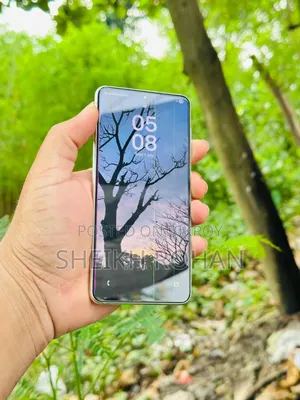স্যামসাং গ্যালাক্সি এস২১ ৫জি ২৫৬ জিবি সাদা