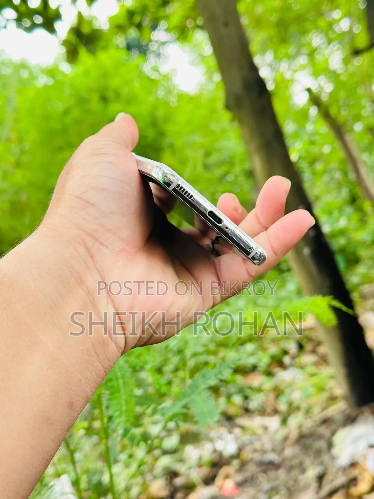স্যামসাং গ্যালাক্সি এস২১ ৫জি ২৫৬ জিবি সাদা