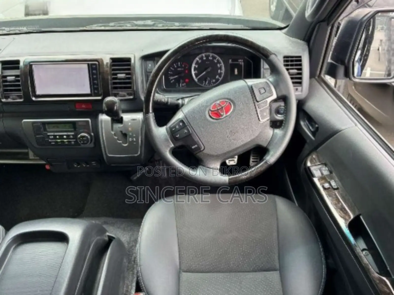 Toyota HiAce 2023 Black