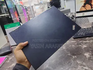 Laptop Lenovo ThinkPad Yoga 370 8GB Intel Core I5 SSD 256GB