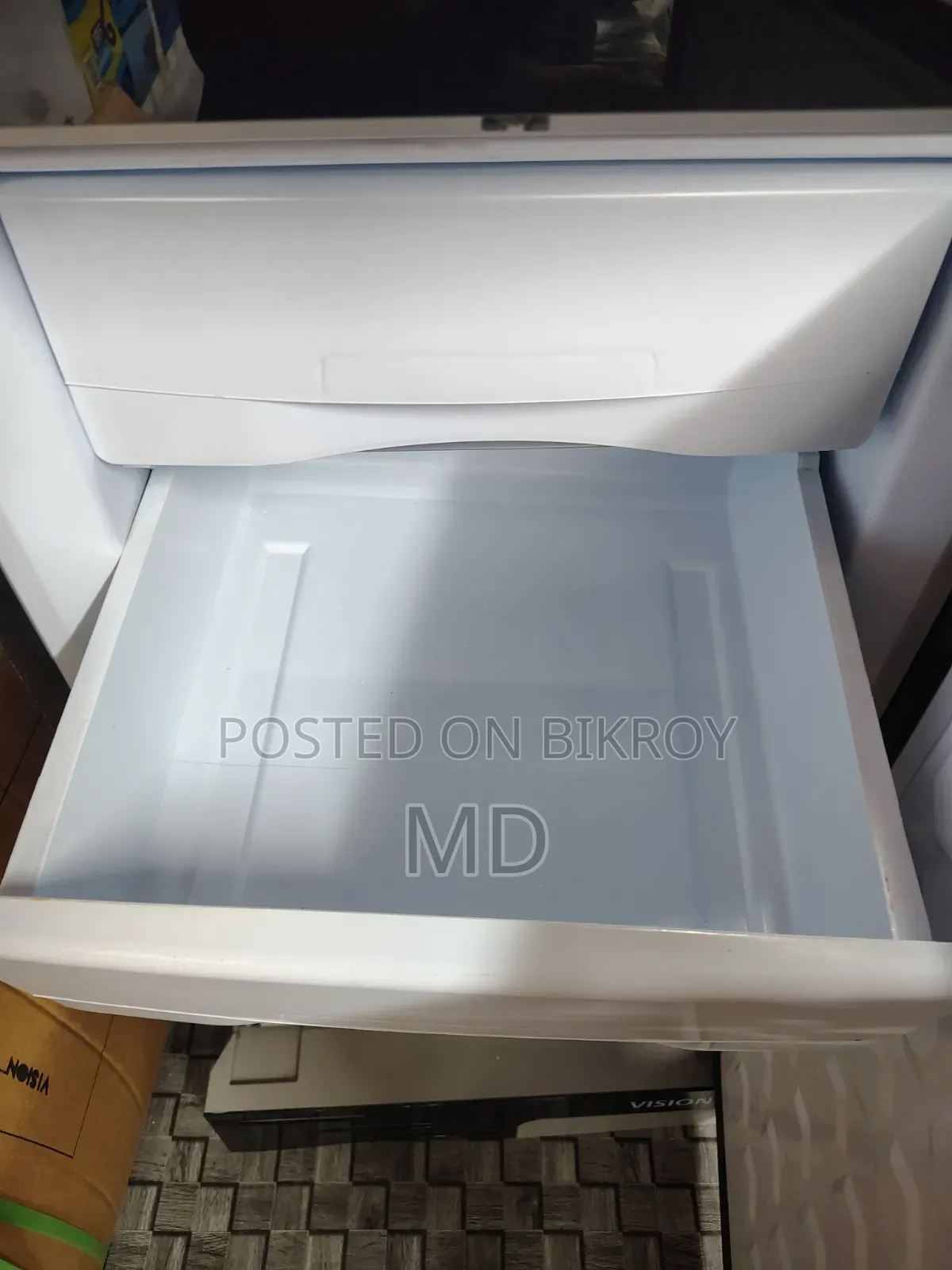Vision 252L 3 Month Used New Fridge