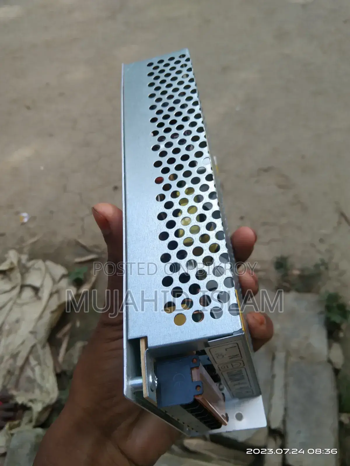 12 Volt 10 Ampere Power Supply