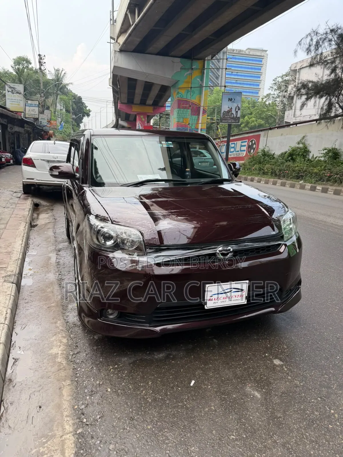 Toyota Corolla Rumion 2012 Brown