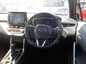 Toyota Corolla Cross 1.8 Hybrid FWD 2021 Gray
