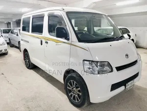 Toyota Noah ২০০৮ হোয়াইট