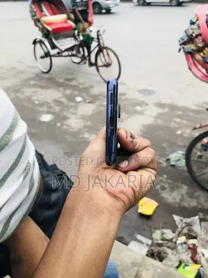 স্যামসাং গ্যালাক্সি এস২০ এফই ৫জি ১২৮ জিবি নীল