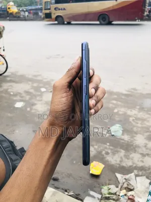 স্যামসাং গ্যালাক্সি এস২০ এফই ৫জি ১২৮ জিবি নীল