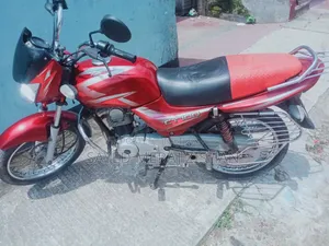 Bajaj CT 100 2012 Red