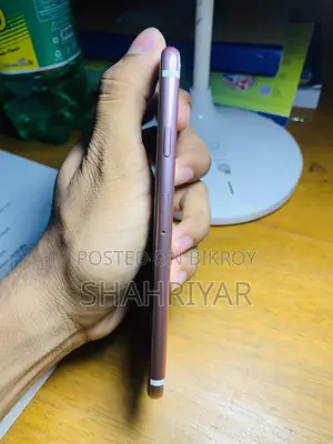 Apple iPhone 6s 64 GB Rose Gold