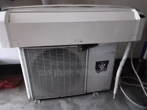 Sharp Inverter AC in very good condition