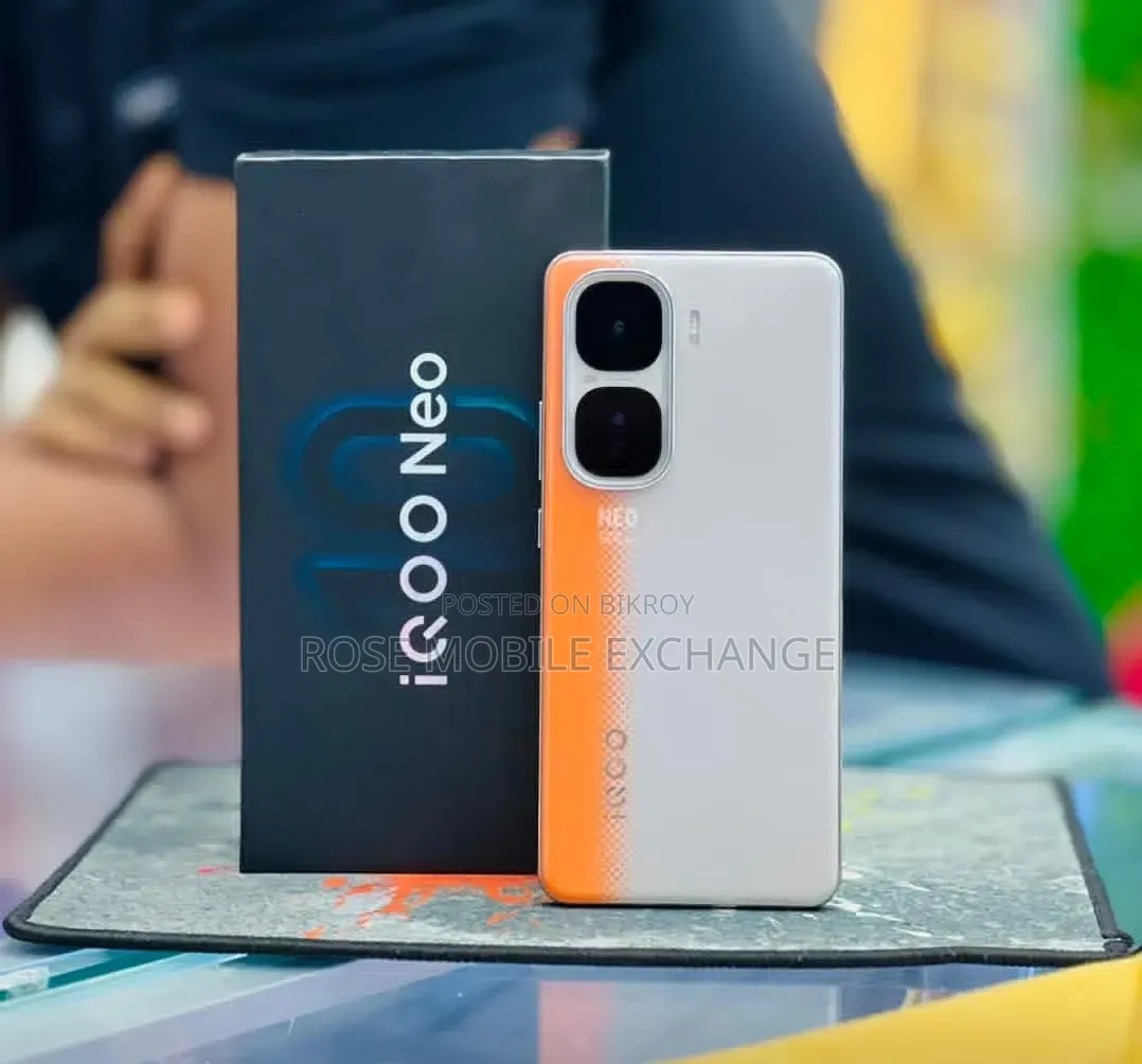 New Vivo iQOO 256 GB Orange