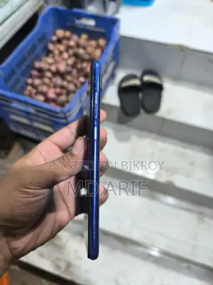 Realme 64 GB Blue