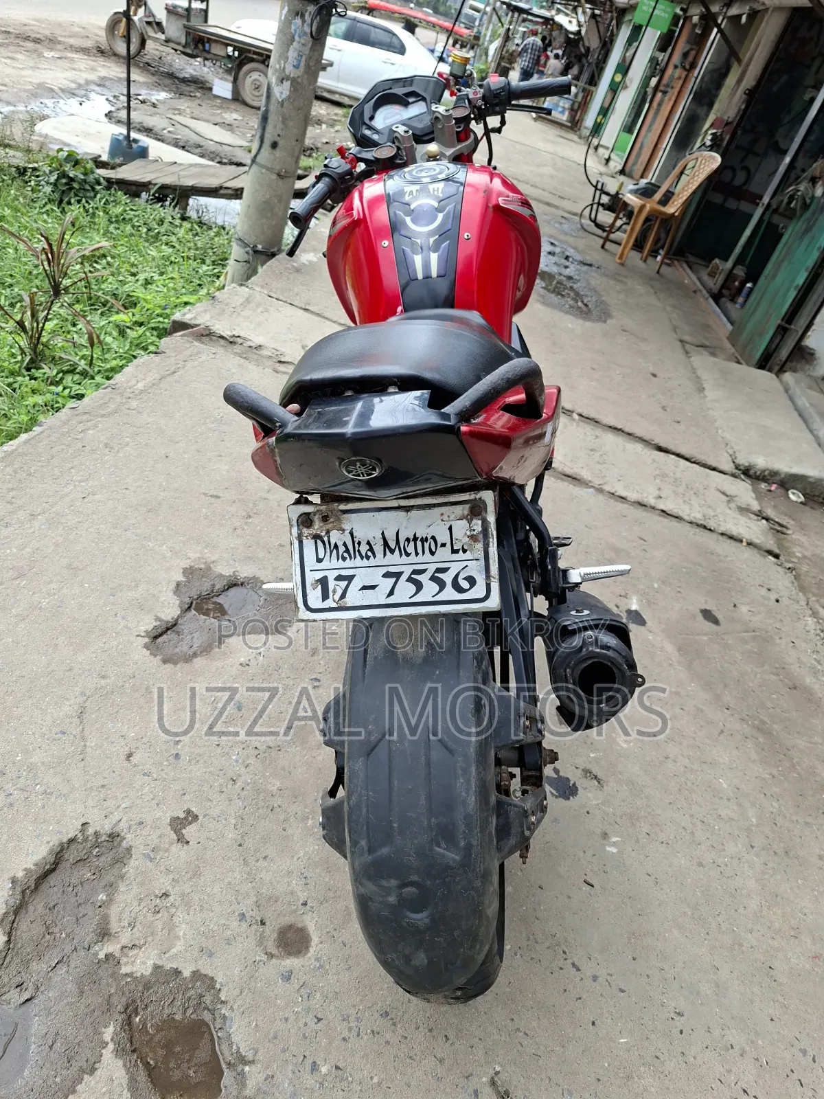 Yamaha FZ 2011 Red
