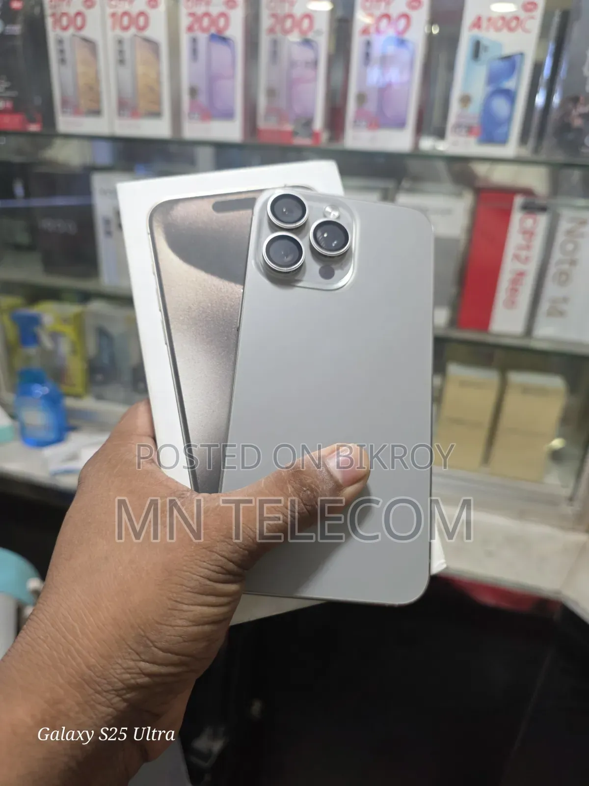 Apple iPhone 15 Pro Max 256 GB Silver