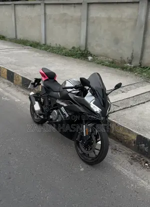 CFMoto 300SR 2026 Black