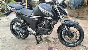 Yamaha FZ6 2025 Black