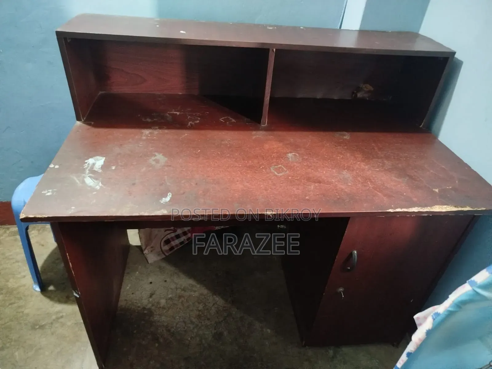 Large Size Used Study Table for Sale