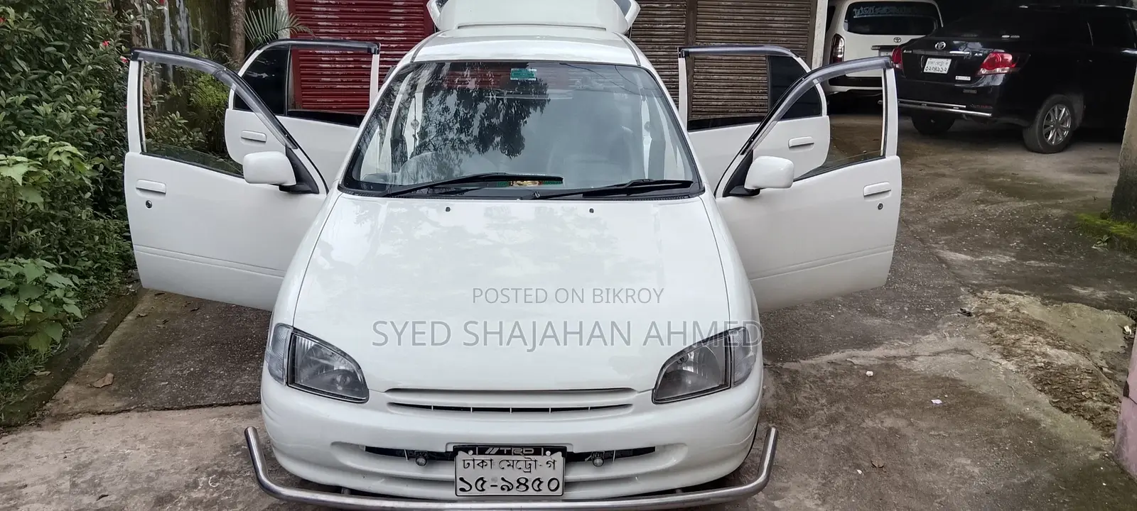 Toyota Starlet 1999 White
