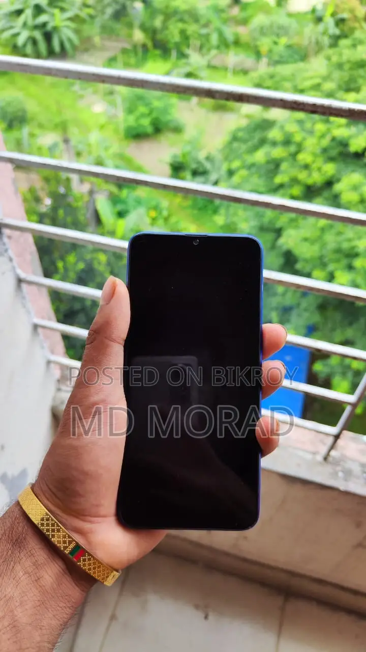 Realme 10 ১২৮ জিবি নীল