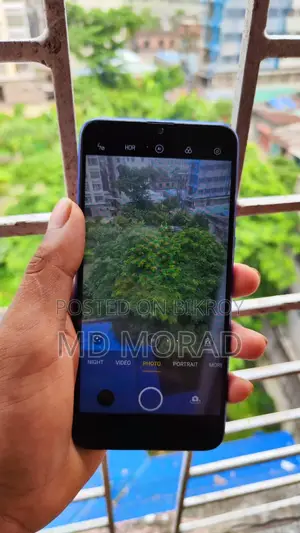 Realme 10 ১২৮ জিবি নীল
