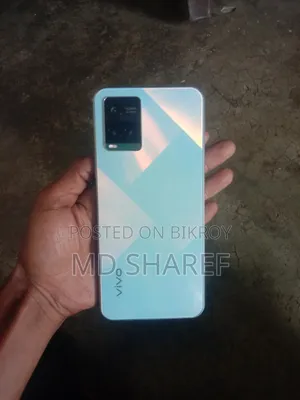 Vivo Y33s 128 GB White