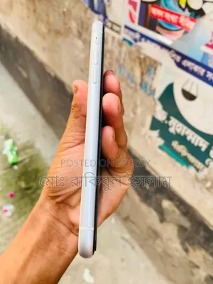 Apple iPhone XR 128 GB White