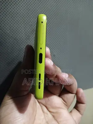 Motorola Moto G85 128 GB Yellow