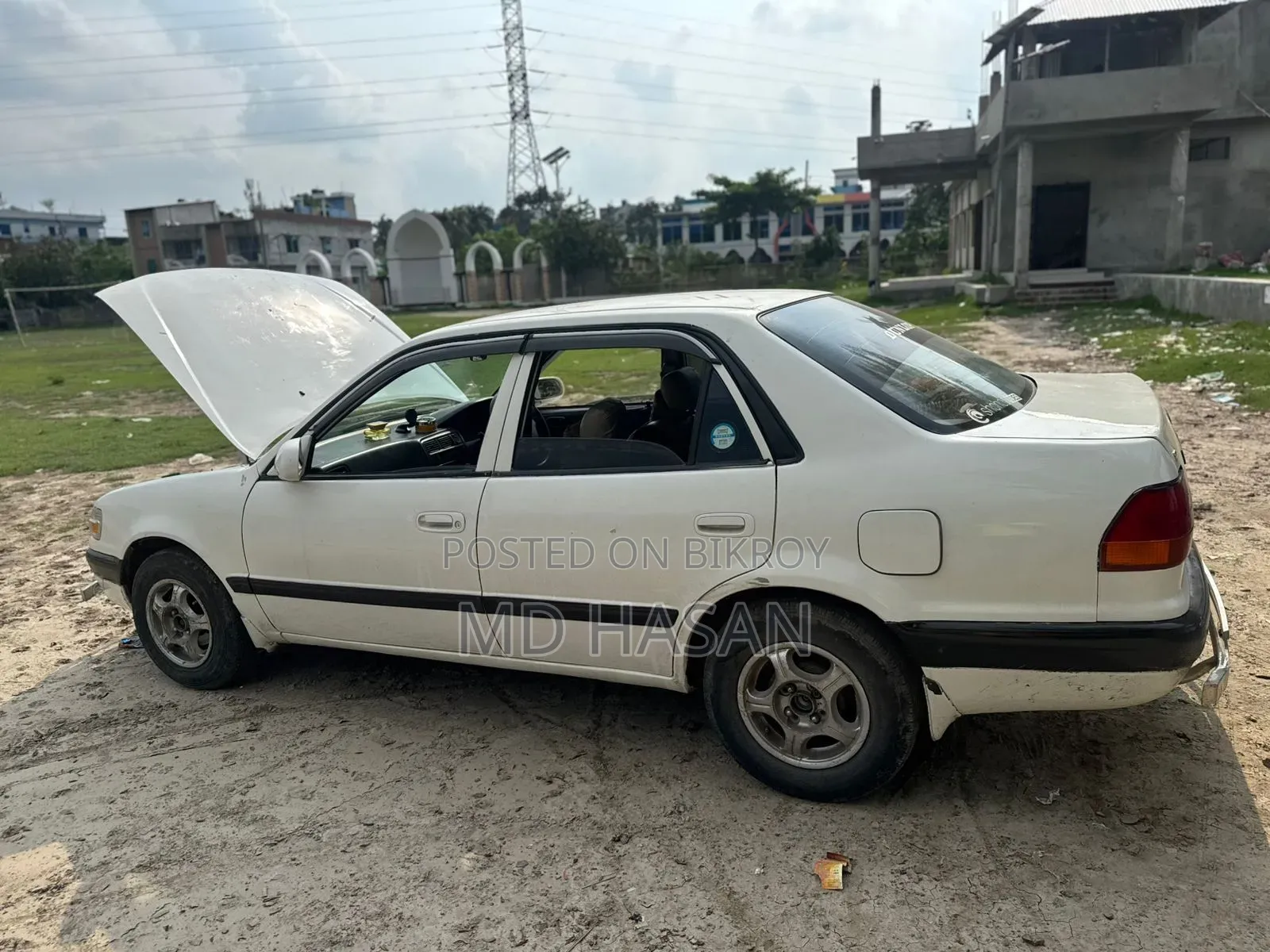 Toyota Corolla 2000 White