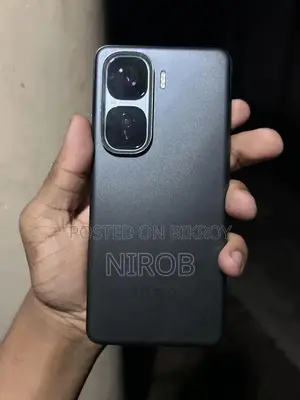 iQOO 256 GB Black