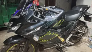 Suzuki Gixxer Fi ABS 2023 Black