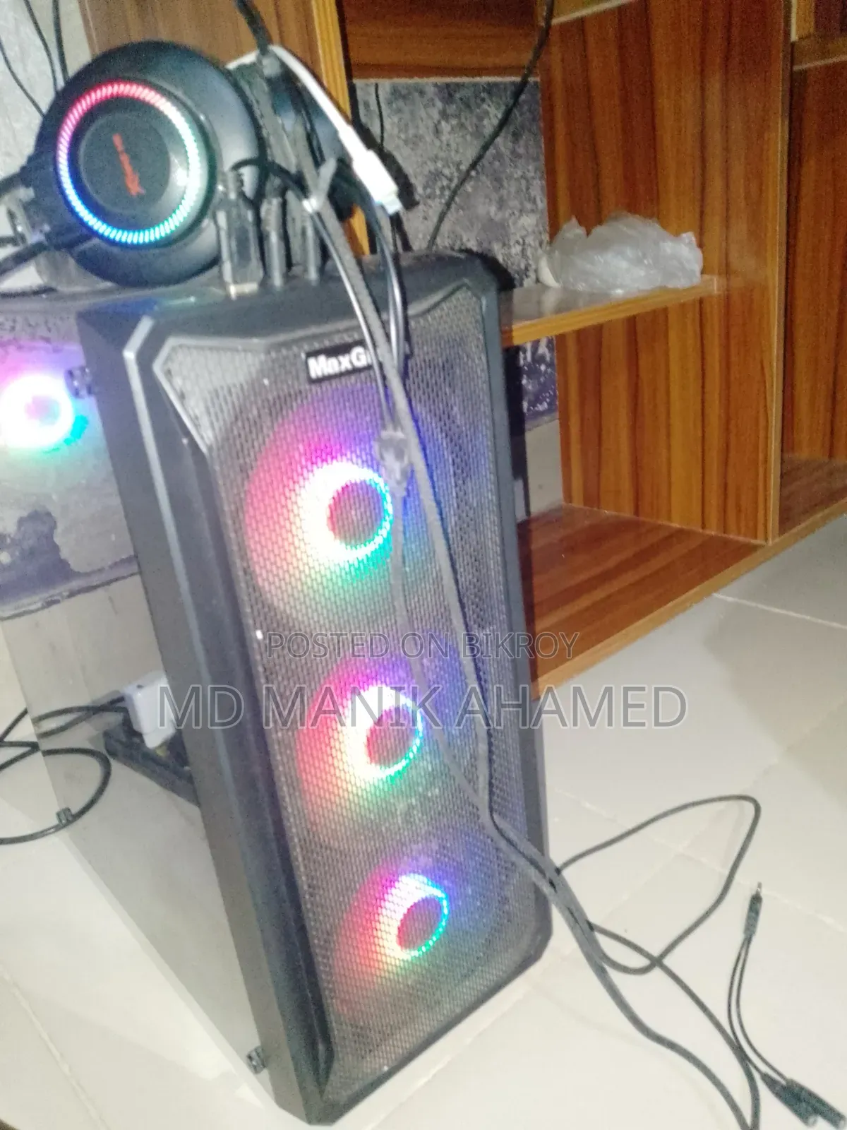 Desktop Computer MSI 8GB AMD Ryzen 5 SSD 256GB
