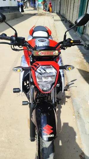 Suzuki Gixxer Fi ABS 2024 Orange