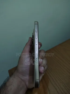 New Apple iPhone 16 Pro 128 GB Gold