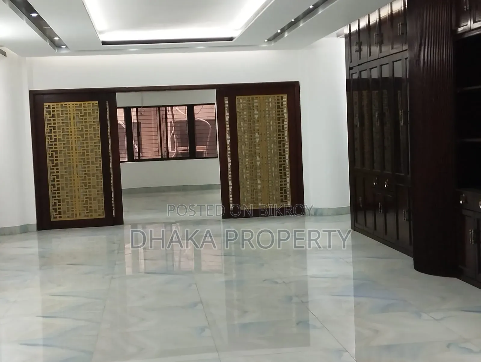 গুলশানে ভাড়ার জন্য ৪ বেডরুমের অ্যাপার্টমেন্ট