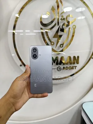 ZTE A35 12 GB Silver