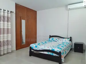 গুলশানের অনিক রিয়েল এস্টেটে ৩ বেডরুমের ফার্নিশড অ্যাপার্টমেন্ট ভাড়ার জন্য