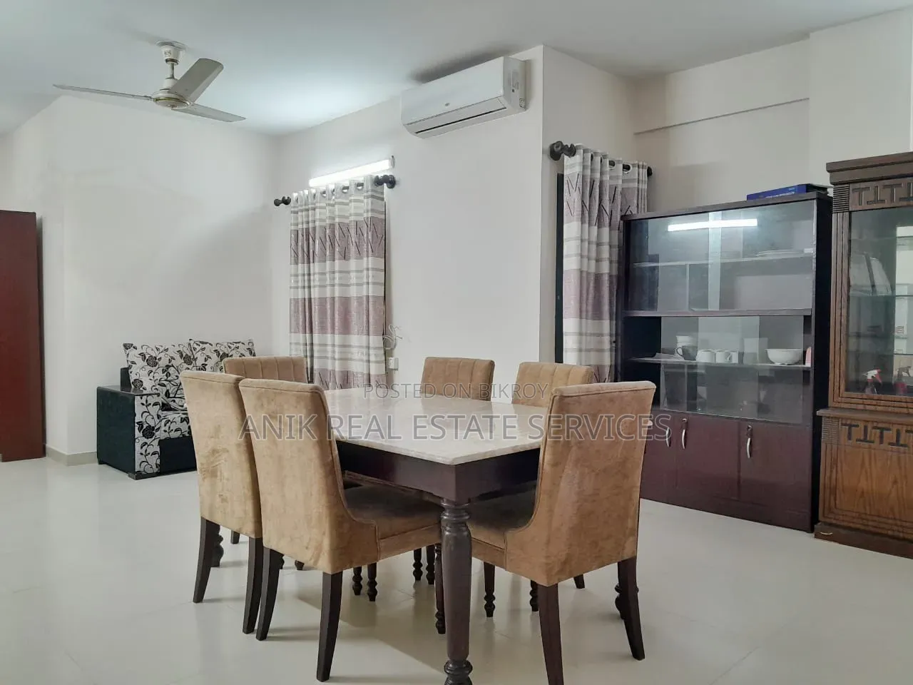 গুলশানের অনিক রিয়েল এস্টেটে ৩ বেডরুমের ফার্নিশড অ্যাপার্টমেন্ট ভাড়ার জন্য
