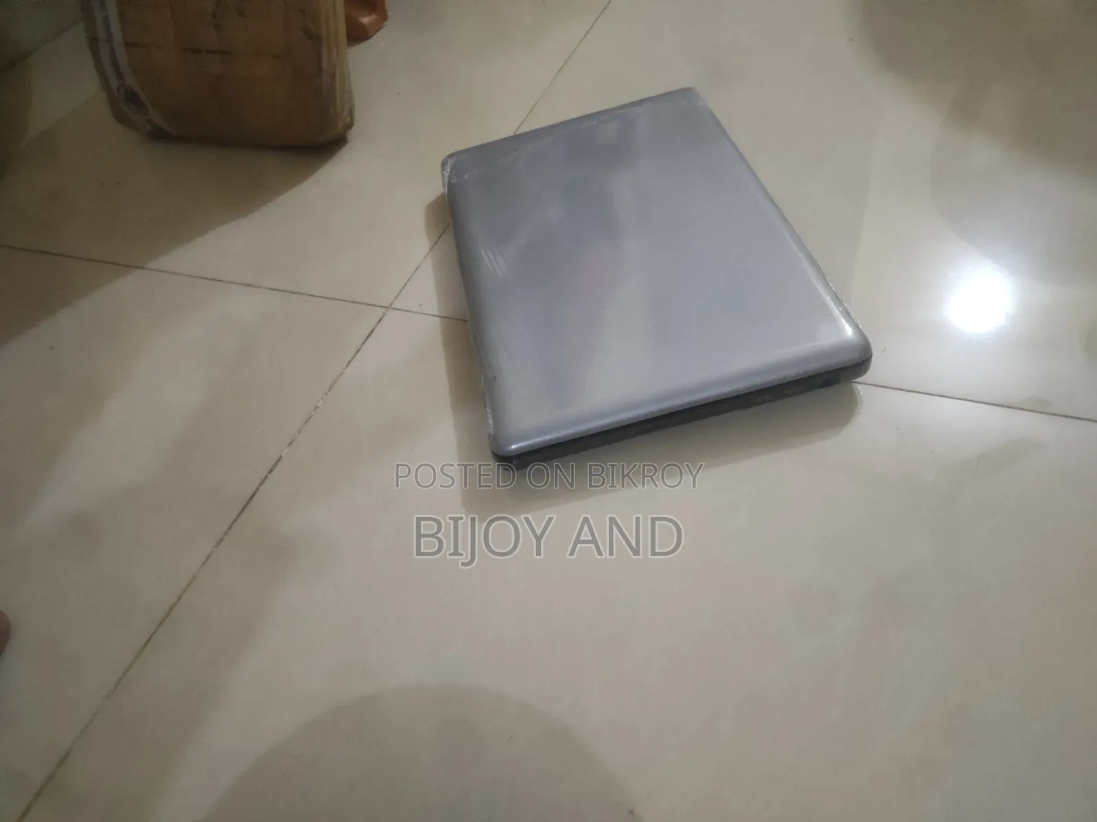Laptop HP Compaq Presario CQ43 2GB Intel Atom SSD 350GB