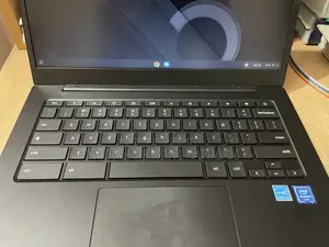 New Laptop Samsung 4GB eMMC 128GB