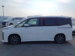 Toyota Noah 2022 Pearl