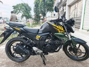 New Yamaha FZ 2017 Green