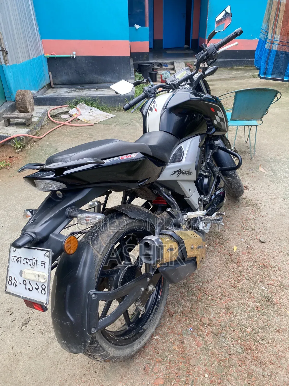 TVS Apache 160 4V 2022 Black