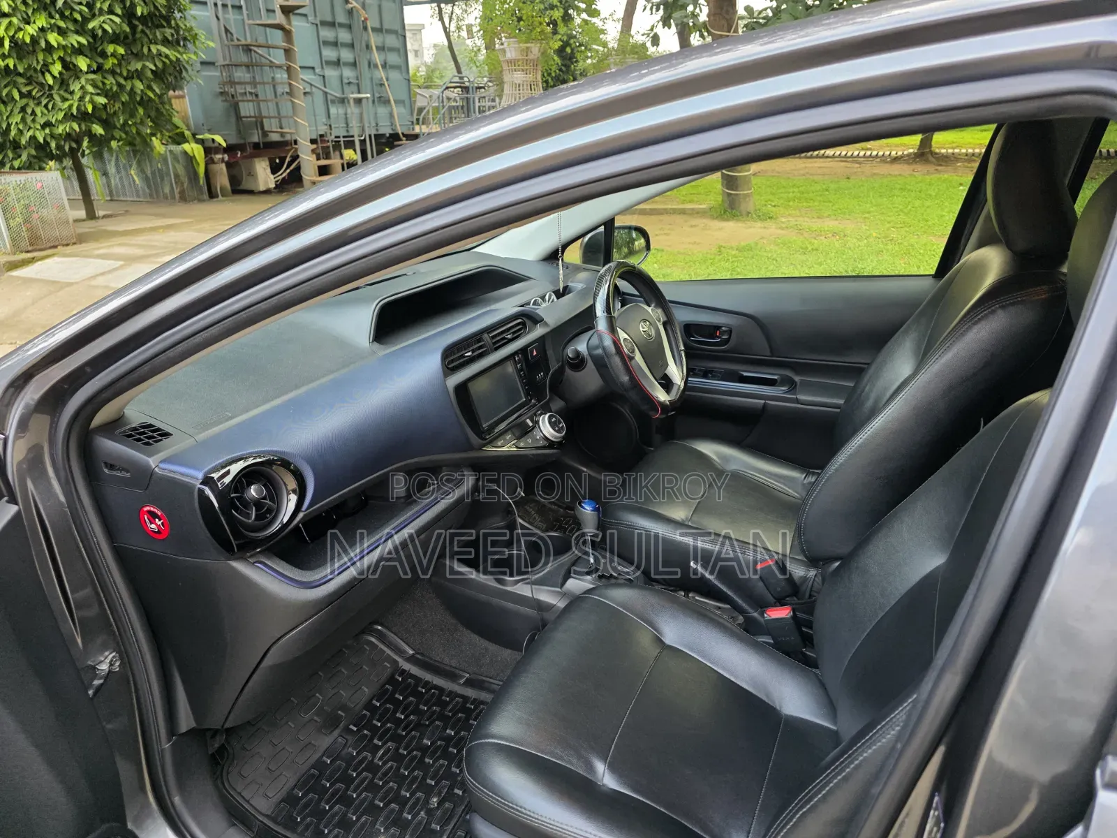 Toyota Aqua 2015 Gray