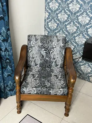সেগুন কাঠ- সোফা সেট বিক্রির জন্য