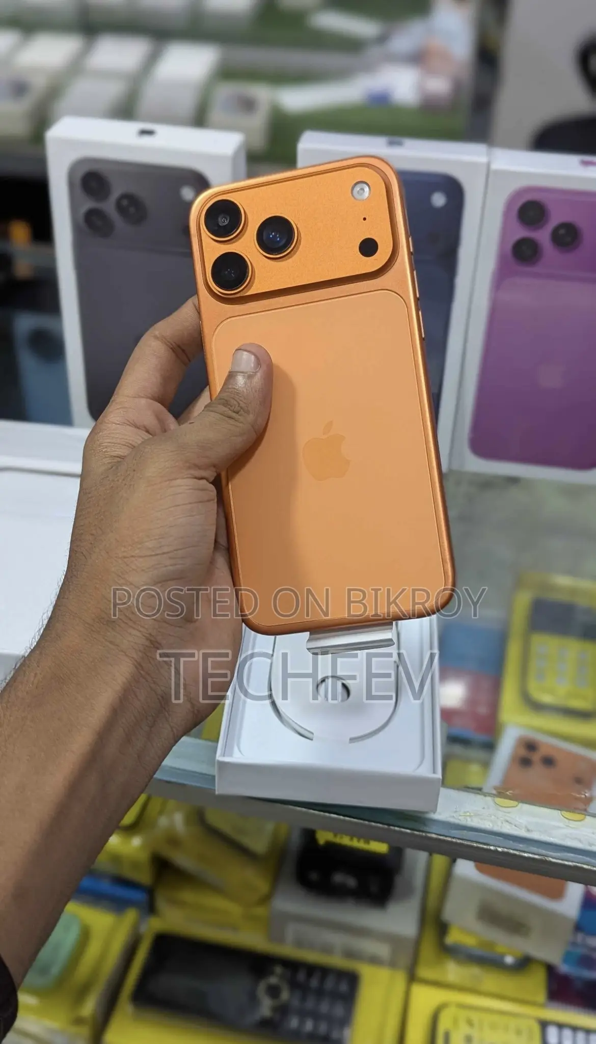নতুন আফ্রিওয়ান চ্যাম্পিয়ন ১২৮ জিবি অরেঞ্জ