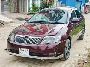 টয়োটা করোলা ২০০৪ মেরুন