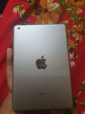 Apple iPad 2 Wi-Fi 4 GB Silver