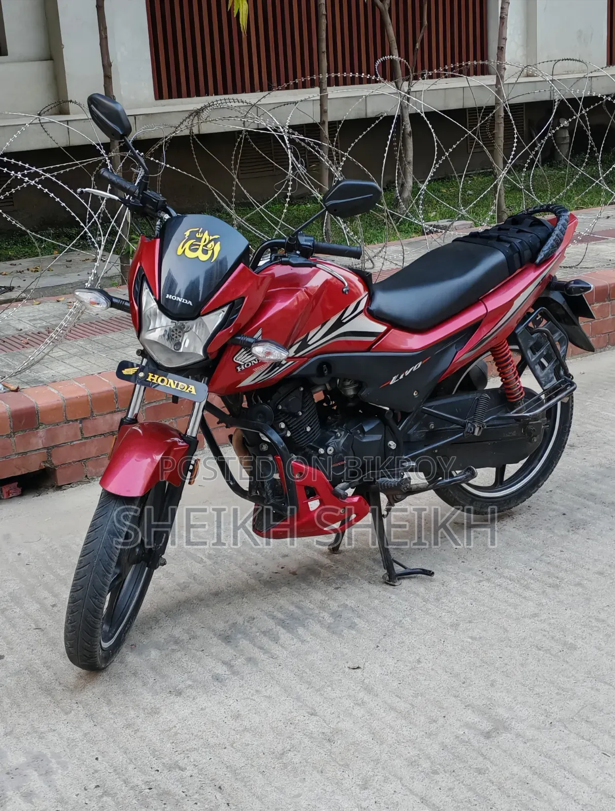 Honda 2022 Red